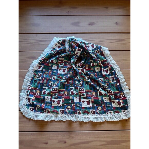 Vintage Patchwork Christmas Tree Skirt Lace Trim Country Primitive Decor - Picture 4 of 16